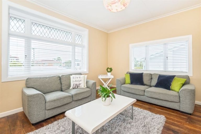 Photo of property in 13 Aramoana Avenue, Devonport, Auckland, 0624