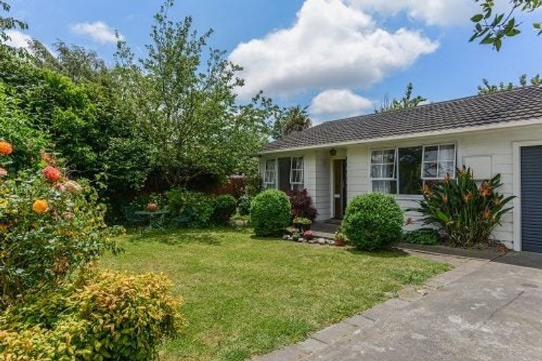 Photo of property in 704 Queen Street East, Parkvale, Hastings, 4122