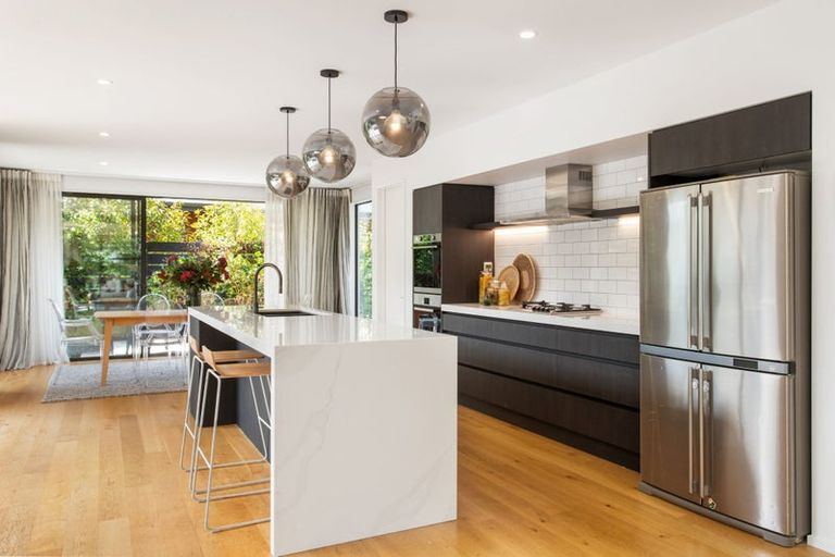 Photo of property in 42a Glandovey Road, Fendalton, Christchurch, 8052