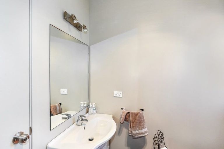 Photo of property in 481b Grahams Beach Road, Manukau Heads, Waiuku, 2684