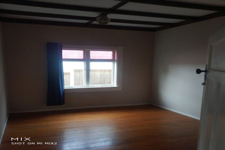 Photo of property in 57 Mount Albert Road, Mount Albert, Auckland, 1025
