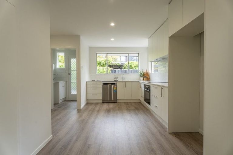 Photo of property in 2/367a Withells Road, Avonhead, Christchurch, 8042