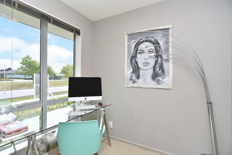 Photo of property in 16 Nga Tupuna Street, Pegasus, 7612