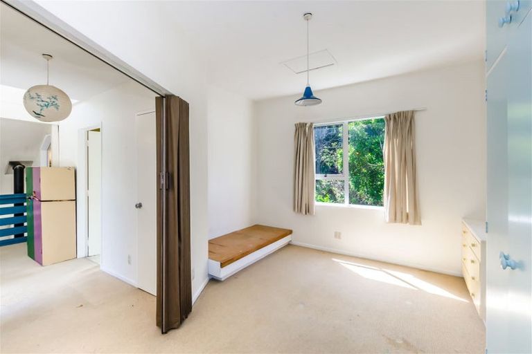 Photo of property in 72 Glen Road, Raumati South, Paraparaumu, 5032