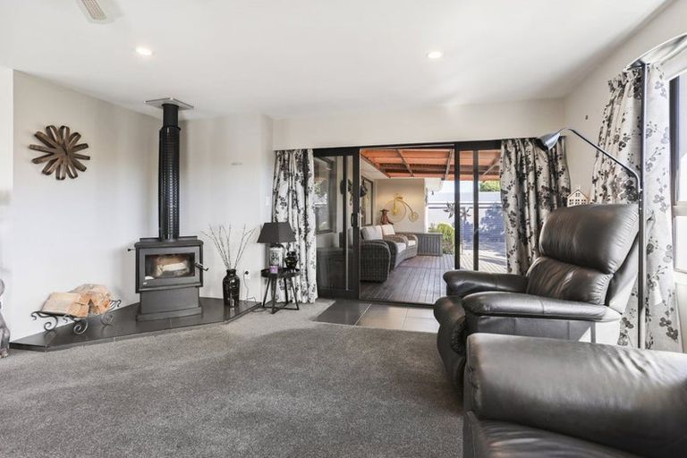 Photo of property in 77 King Street, Rangiora, 7400