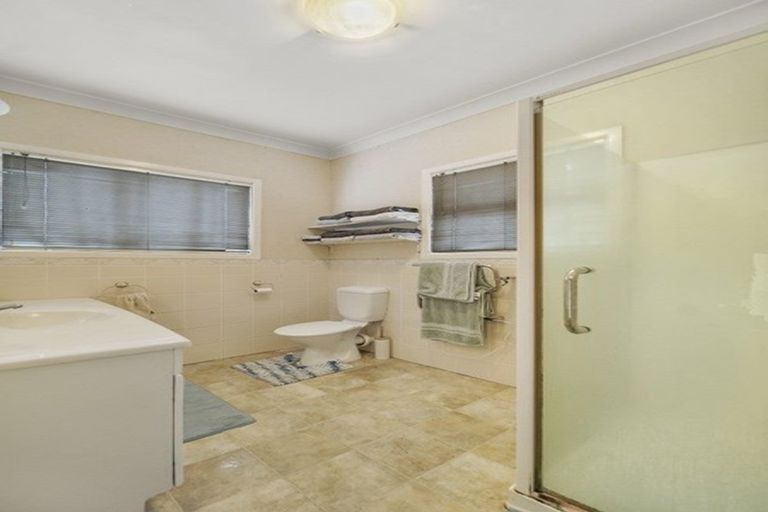 Photo of property in 13 Birdwood Avenue, Papatoetoe, Auckland, 2025