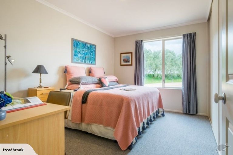 Photo of property in 31 Worsnop Way, Stillwater, Albany, 0794