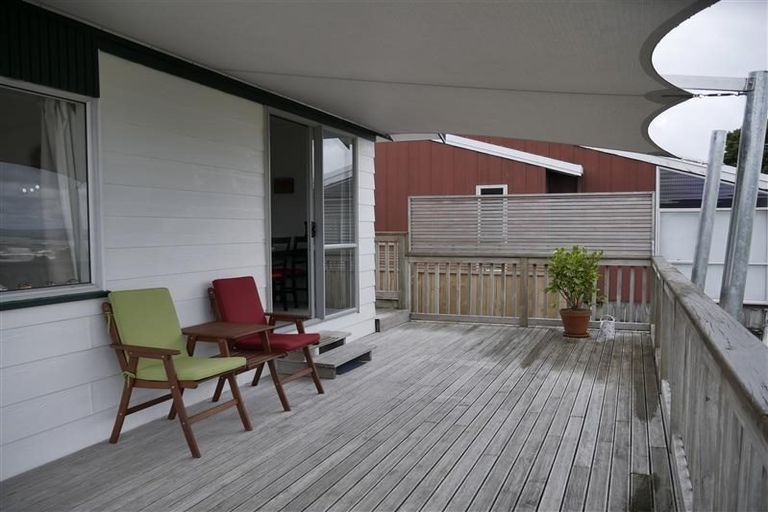 Photo of property in 1/2 Eureka Place, Parahaki, Whangarei, 0112