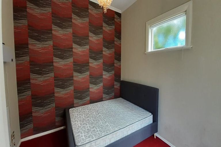 Photo of property in 2 Mudges Terrace, Newtown, Wellington, 6021