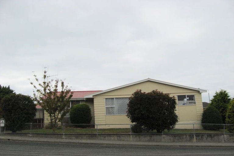 Photo of property in 46 Buchanan Street, Parkside, Timaru, 7910