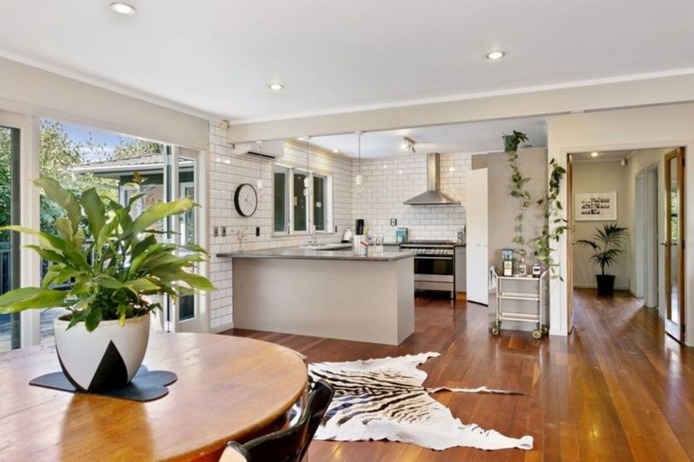 Photo of property in 48 Shepherd Road, Waipahihi, Taupo, 3330