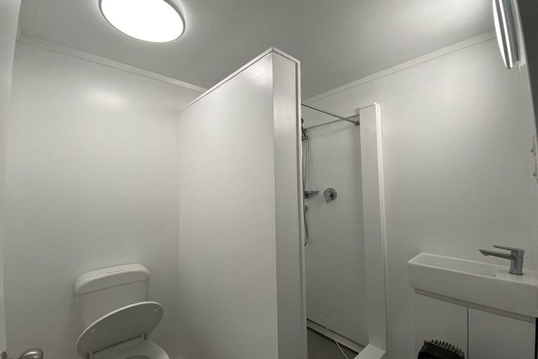 Photo of property in 9 Rangitane Street, Maupuia, Wellington, 6022