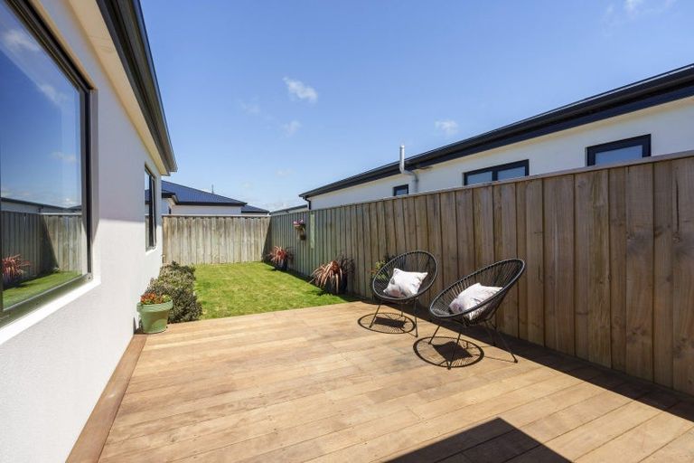 Photo of property in 7 Waituna Street, Pegasus, 7612