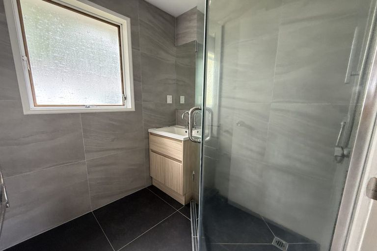 Photo of property in 2/12 Chesley Place, Half Moon Bay, Auckland, 2012