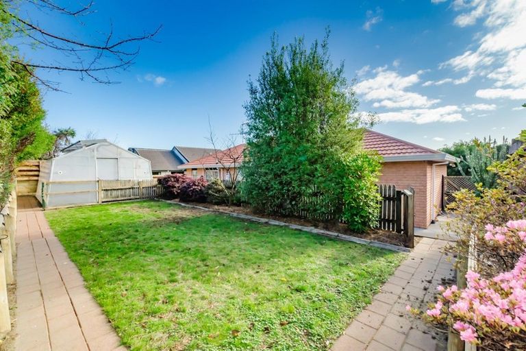 Photo of property in 24 Cedar Drive, Paraparaumu Beach, Paraparaumu, 5032