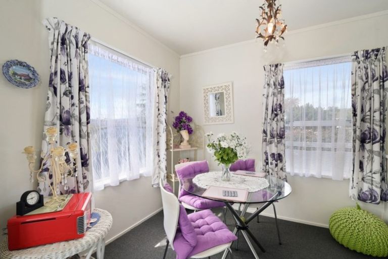 Photo of property in 29 Pohutukawa Drive, Owhata, Rotorua, 3010