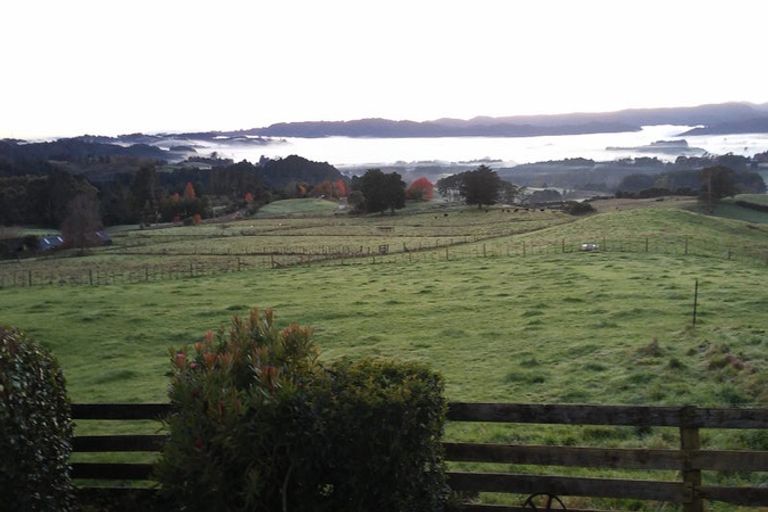 Photo of property in 2168 Ponga Road, Hunua, Papakura, 2584