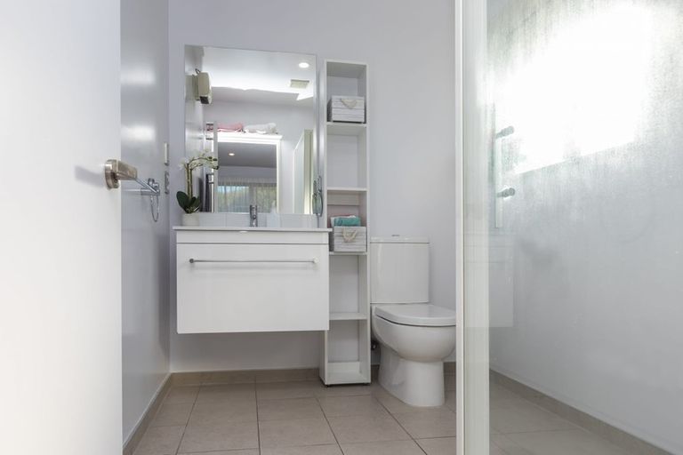 Photo of property in 4 Annies Lane, Aidanfield, Christchurch, 8025