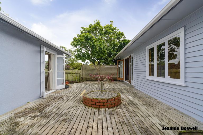 Photo of property in 406 Ruahine Street, Terrace End, Palmerston North, 4410