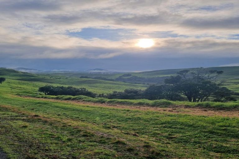 Photo of property in 6 Country Heights Terrace, Kaiwaka, 0573