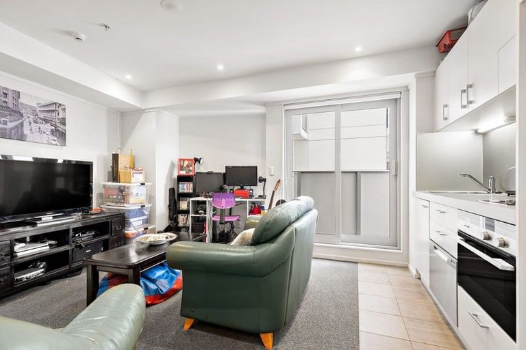 Photo of property in Soho Apartments, 1019/74 Taranaki Street, Te Aro, Wellington, 6011
