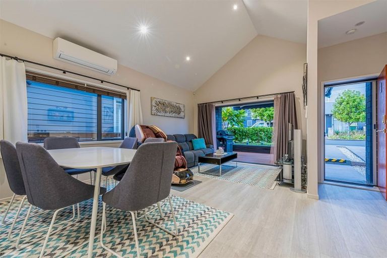 Photo of property in 7 Weta Road, Hobsonville, Auckland, 0616
