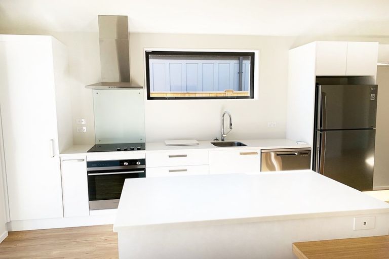 Photo of property in 26 Mount Creighton Crescent, Wanaka, 9305