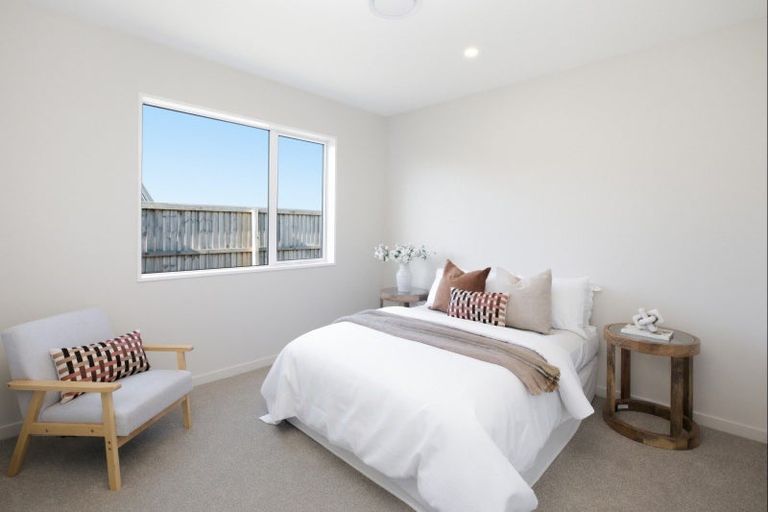 Photo of property in 143 Silver Peaks Drive, West Melton, 7618
