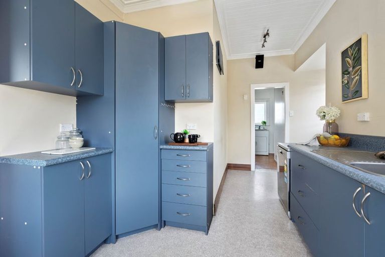 Photo of property in 18 North Street, Petone, Lower Hutt, 5012