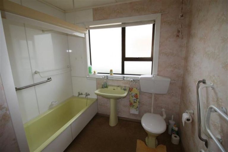 Photo of property in 49 Tay Street, Mosgiel, 9024