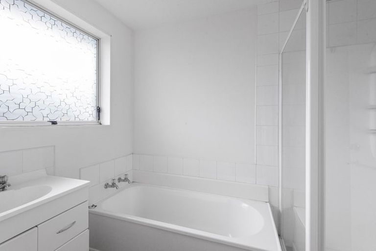 Photo of property in 1/11 Farnborough Street, Aranui, Christchurch, 8061