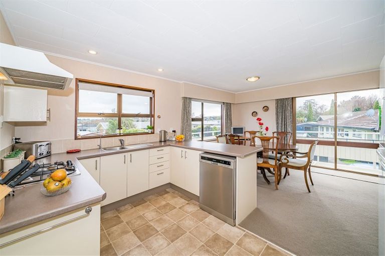 Photo of property in 19 Sandstrom Grove, Feilding, 4702