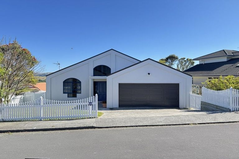 Photo of property in 36 Kentwood Drive, Woodridge, Wellington, 6037