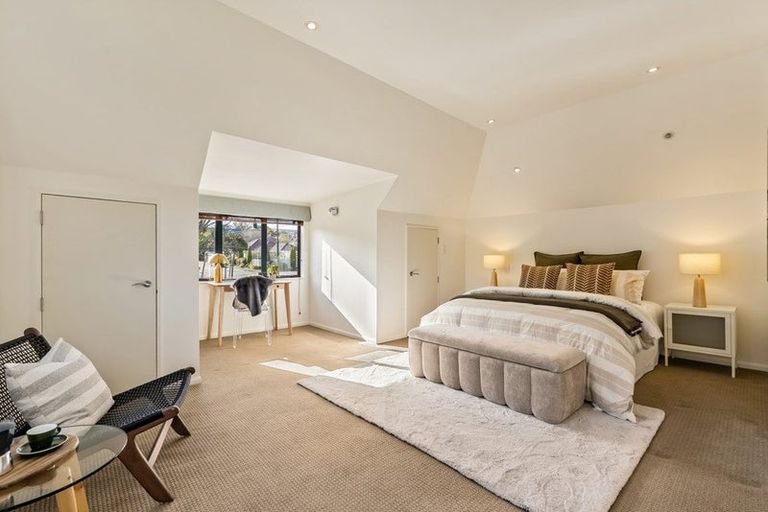 Photo of property in 58 Friend Street, Karori, Wellington, 6012