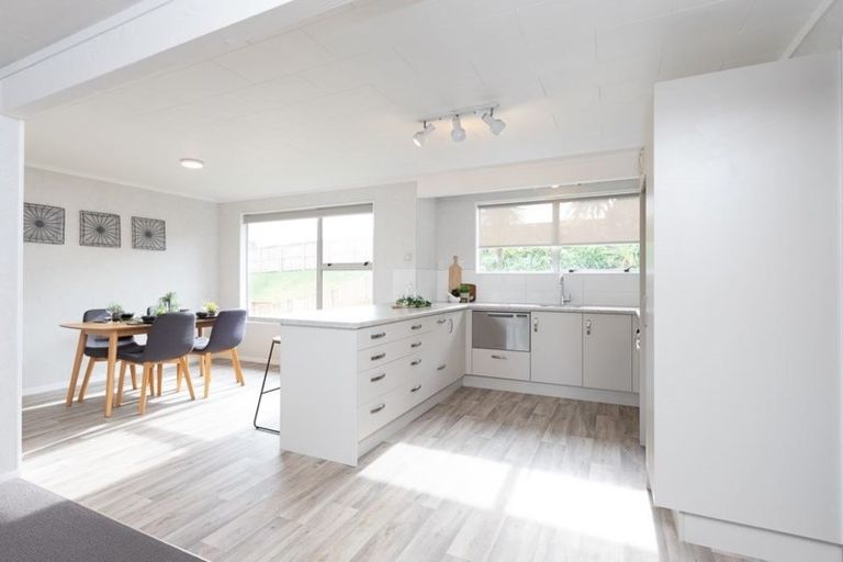 Photo of property in 56 Cambridge Road, Hillcrest, Hamilton, 3216