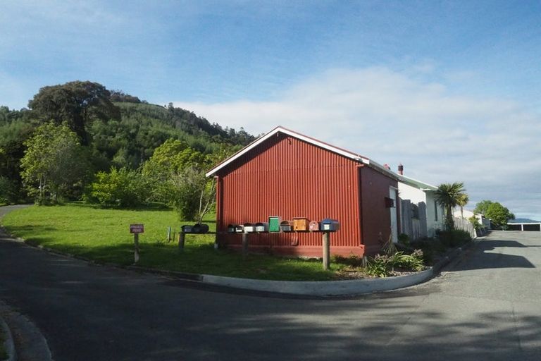 Photo of property in 3a Braemar Place, Nelson South, Nelson, 7010