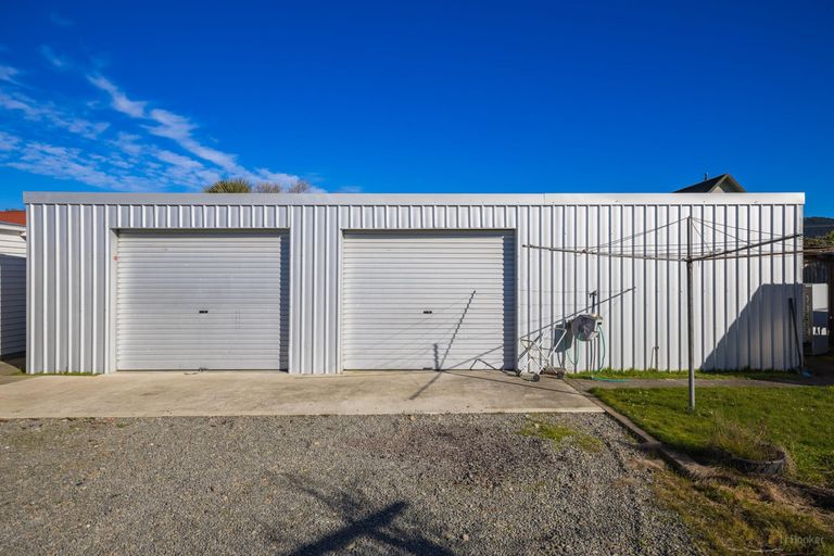 Photo of property in 12 Harris Street, Waimate, 7924