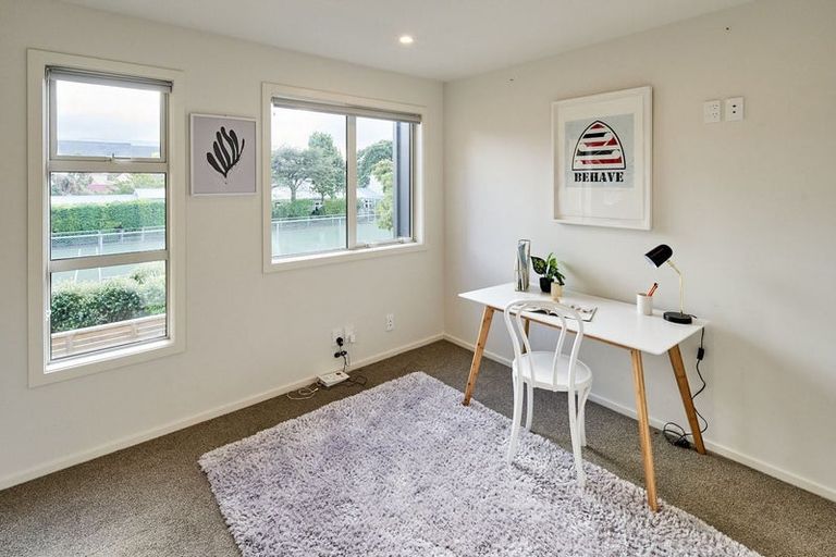 Photo of property in 10 Martha Lawson Lane, Hutt Central, Lower Hutt, 5010