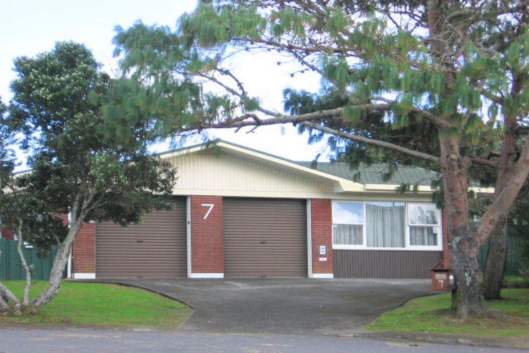 Photo of property in 7 Rachael Place, Farm Cove, Auckland, 2012