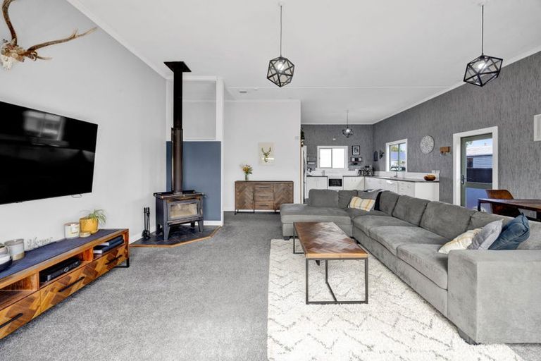 Photo of property in 58 Matai Street, Inglewood, 4330