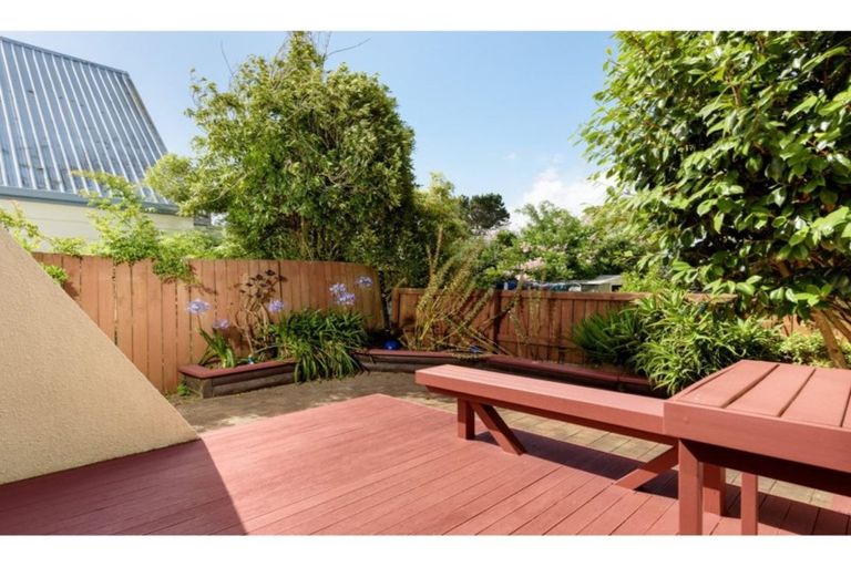 Photo of property in 328b Papamoa Beach Road, Papamoa Beach, Papamoa, 3118