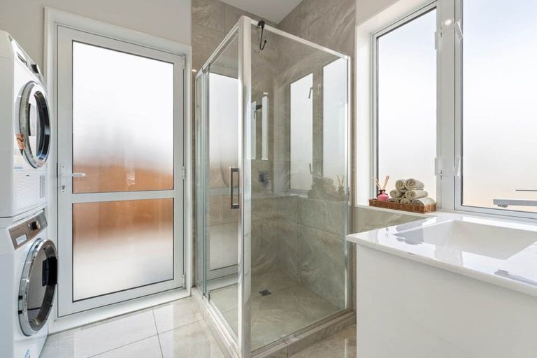 Photo of property in 4 Warbler Crescent, Papakura, 2110