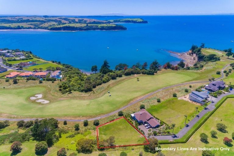 Photo of property in 30 Pacific Cliffs Drive, Gulf Harbour, Whangaparaoa, 0930