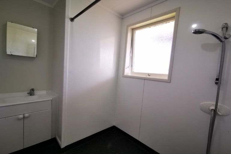 Photo of property in 27 Zelda Avenue, Clover Park, Auckland, 2023