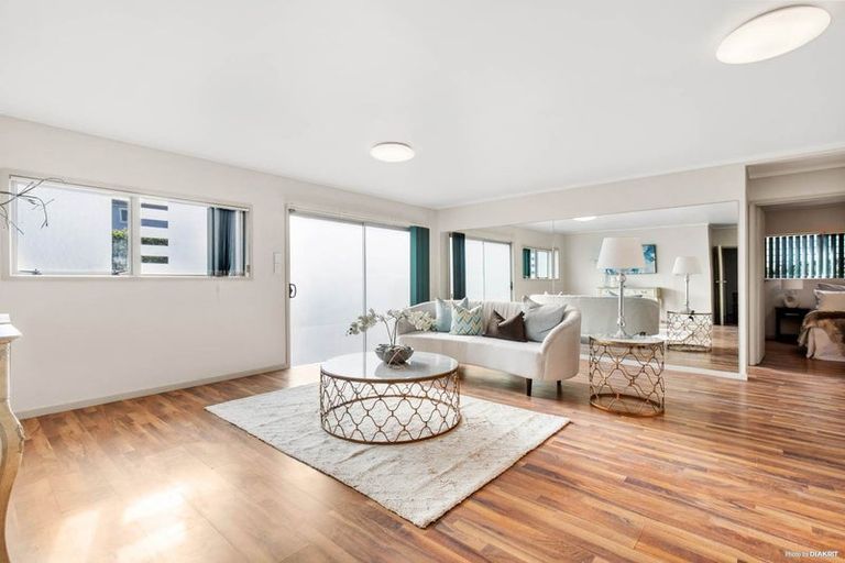 Photo of property in 44 Penzance Road, Mairangi Bay, Auckland, 0630