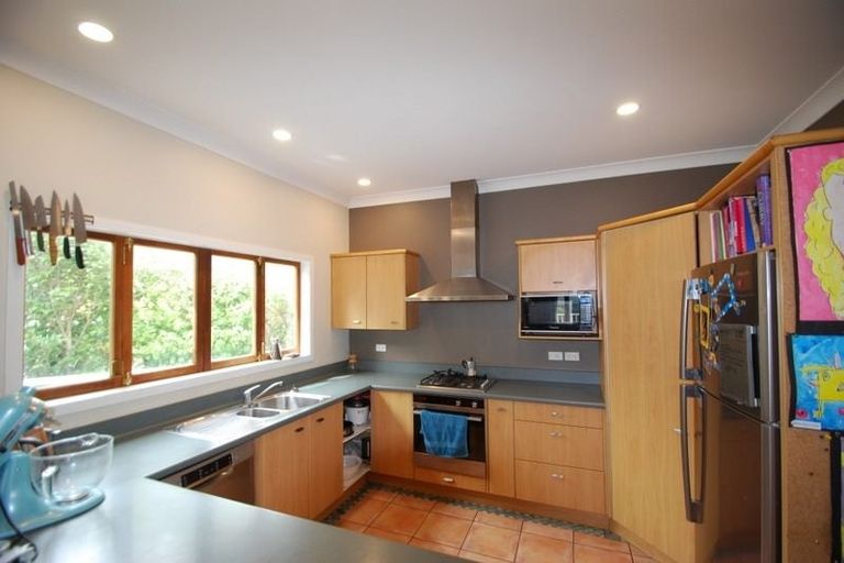 Photo of property in 38 Homewood Avenue, Karori, Wellington, 6012