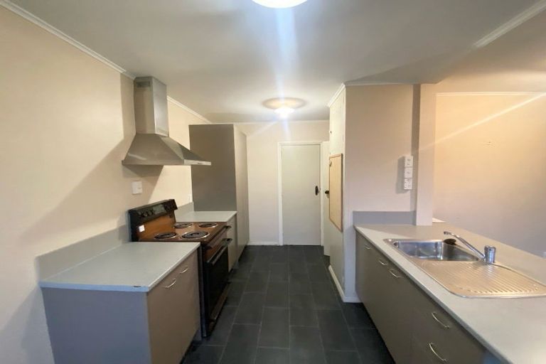 Photo of property in 5 Brookside Terrace, Bryndwr, Christchurch, 8053