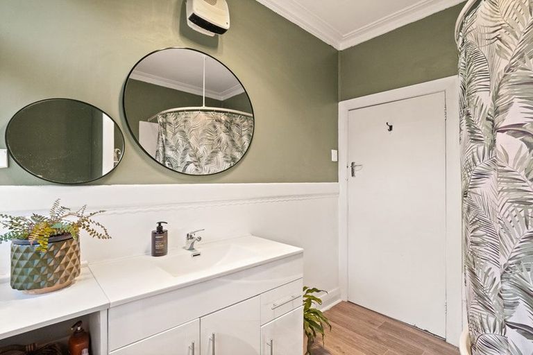 Photo of property in 41 Ventnor Street, Mornington, Dunedin, 9011
