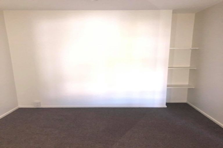 Photo of property in Terrace Garden Apartments, 9a/120 The Terrace, Wellington Central, Wellington, 6011