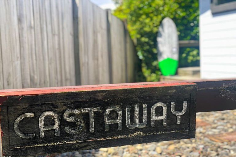 Photo of property in 36 William Street, Waikanae Beach, Waikanae, 5036